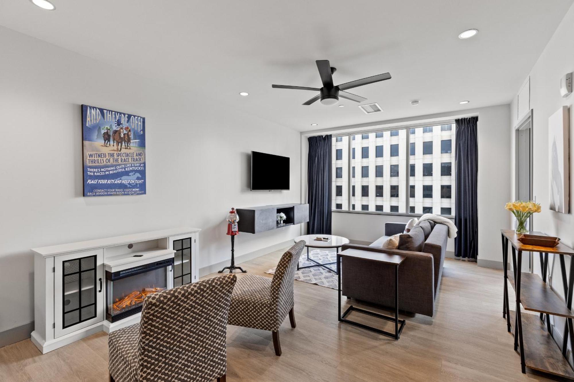 175 Lex - Walkable Downtown Lexington & Rupp Arena - Full Condos Экстерьер фото